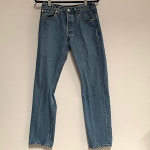 Levi’s 501 blue jeans 32